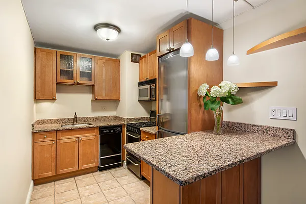 Sold by Brown Harris Stevens | media 5