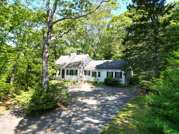 121 Warren Avenue, Groton, CT 06355