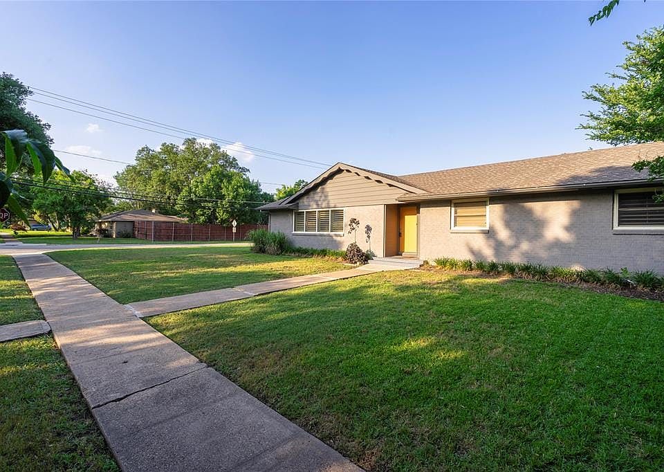 1st image of 10318 Crittendon Dr