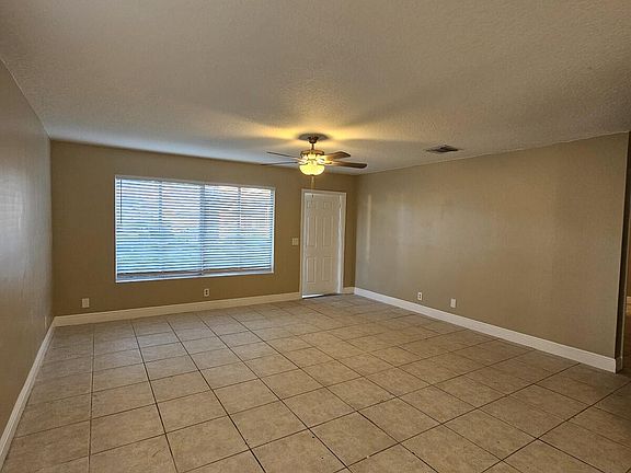 5th image of 4864 Orleans Court #D