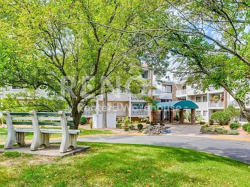 1601 N Innsbruck Dr #302 Photo 1
