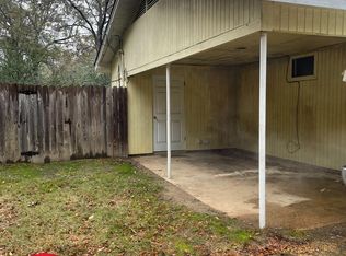 403 W Victory St, Star City, AR 71667