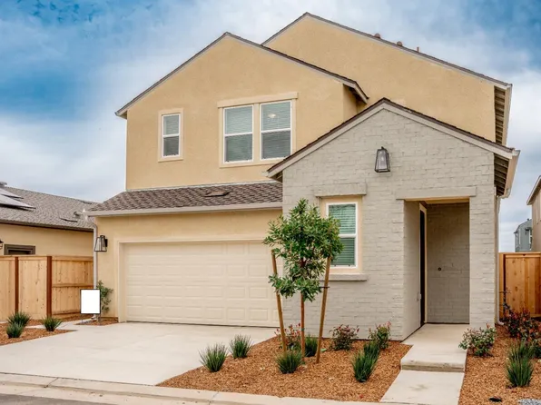 694 Thomas Way, Madera, CA 93636