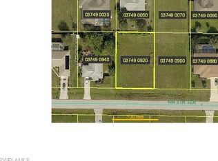 2039 NW 5th Ter, Cape Coral, FL 33993
