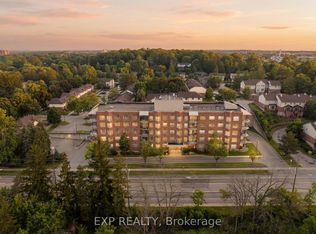 300 Keats Way #302, Waterloo, ON N2L6E6