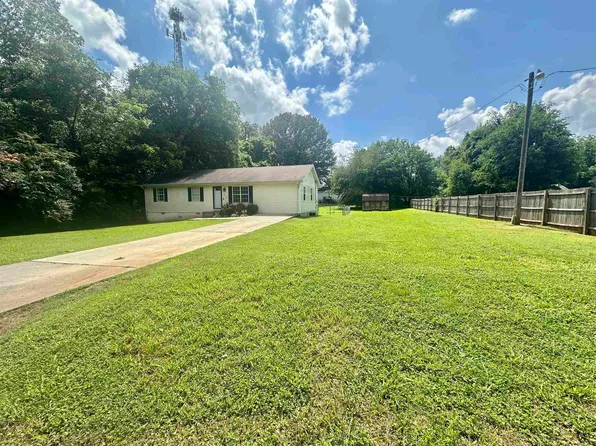 3418 Oakland Ave, Muscle Shoals, AL 35661