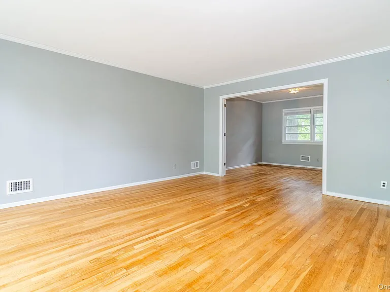 67 Malvern Ln — Photo 5