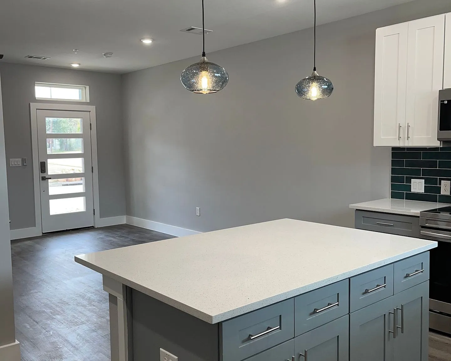 TCU 6 bedroom duplex — Photo 4