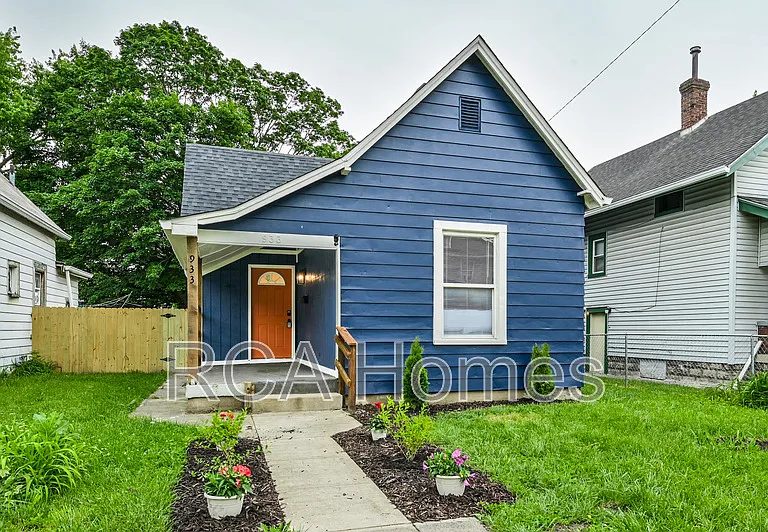 933 N Tuxedo St — Photo 1
