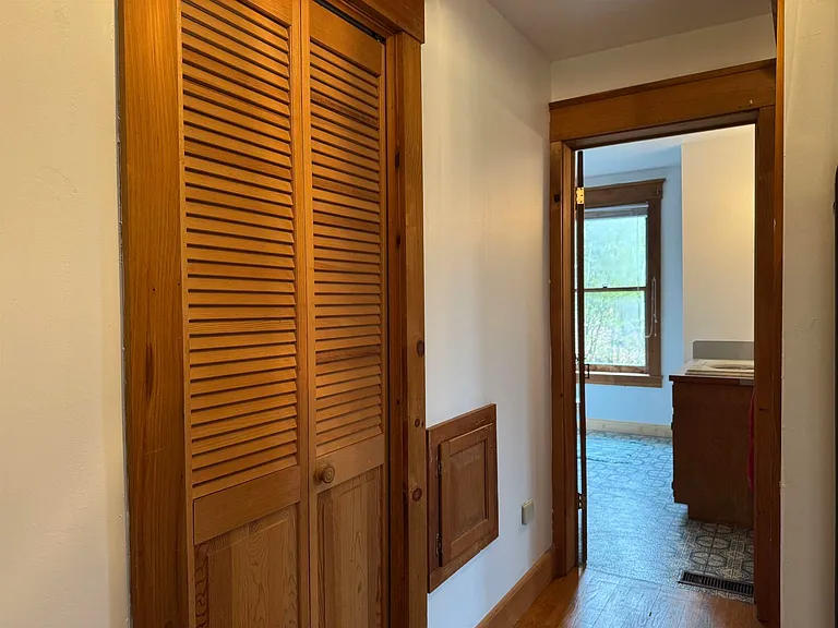 57 Summit Rd — Photo 10
