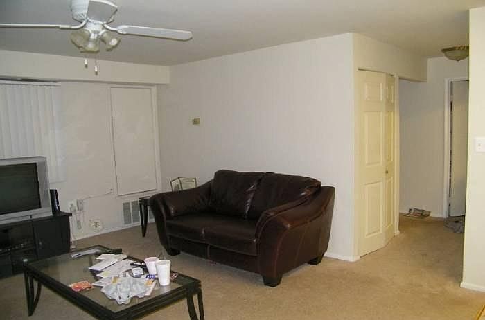 living room rt side