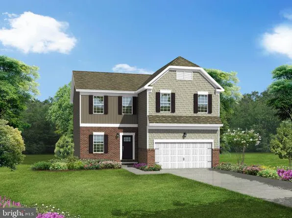 123 Signal Knob Cottage Dr, Strasburg, VA 22657