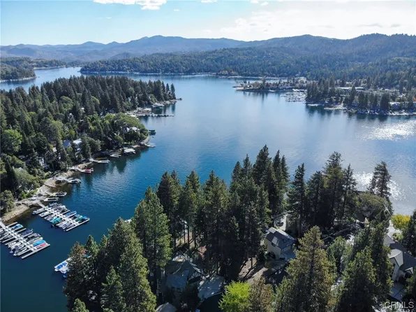 27450 N Bay Rd, Lake Arrowhead, CA 92352