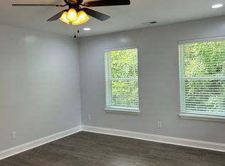 231 Silver Fox Ln #M1, Columbia, SC 29212