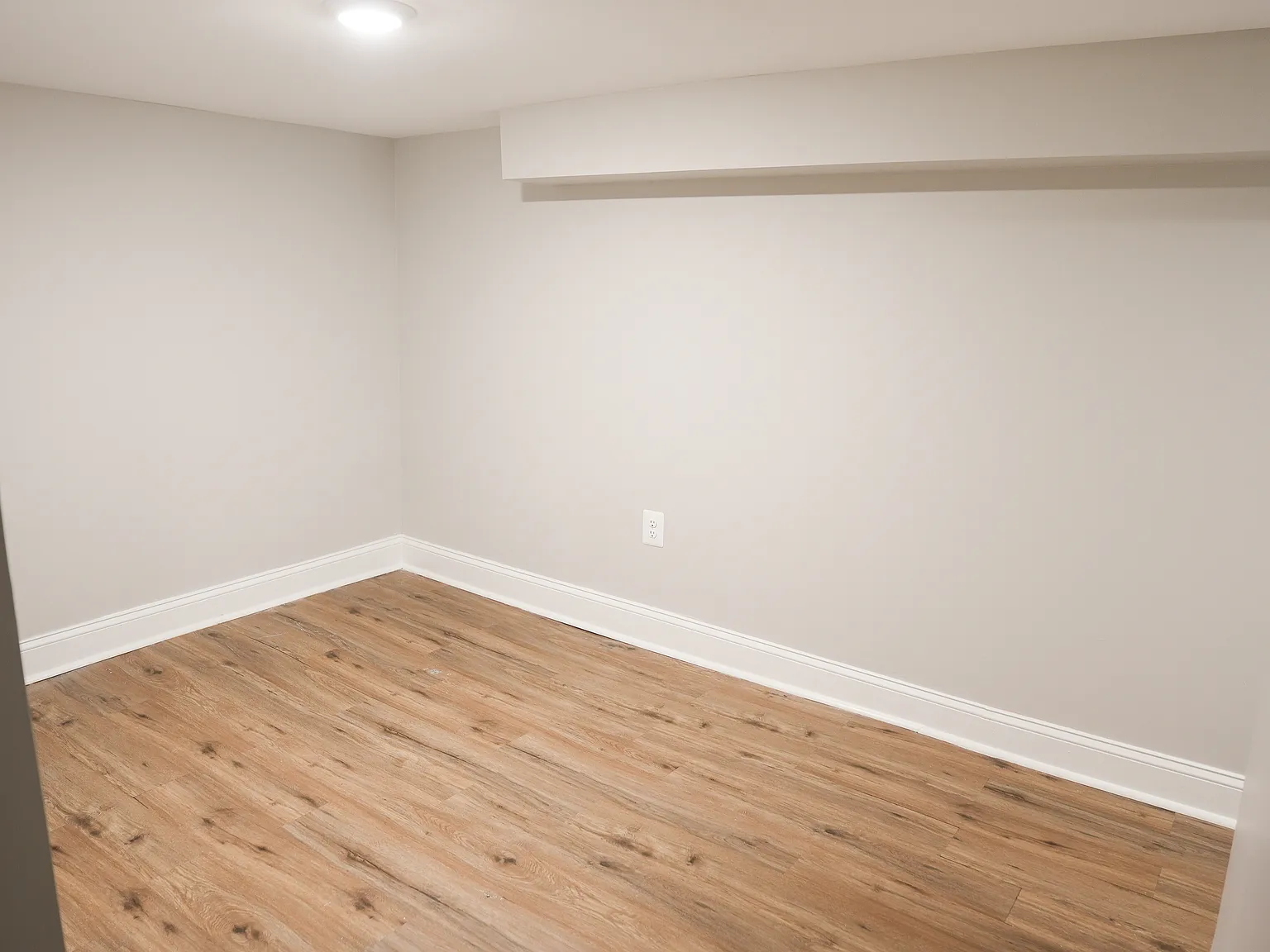 2 bed, 1.5 bath, $1,700 — Photo 3
