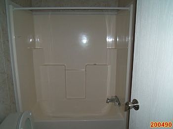 200490X-2.jpg