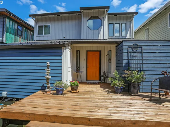 3939 N Marine Dr Slip 11, Portland, OR 97217