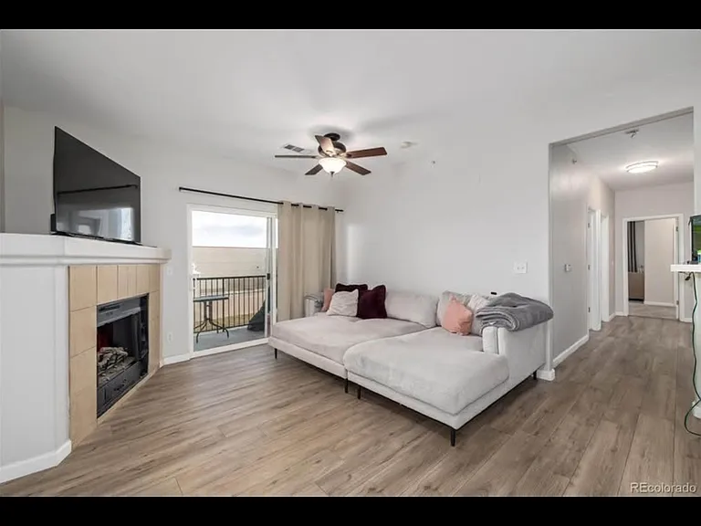 4451 S Ammons St #5-301 — Photo 2