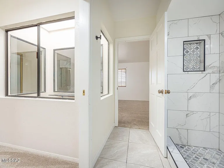 2284 W Paseo Cielo — Photo 14