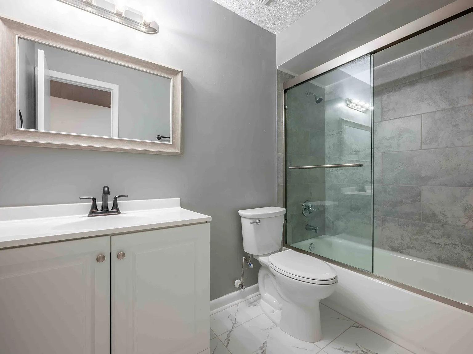 2 bed, 1178 sqft, $1,750 — Photo 3