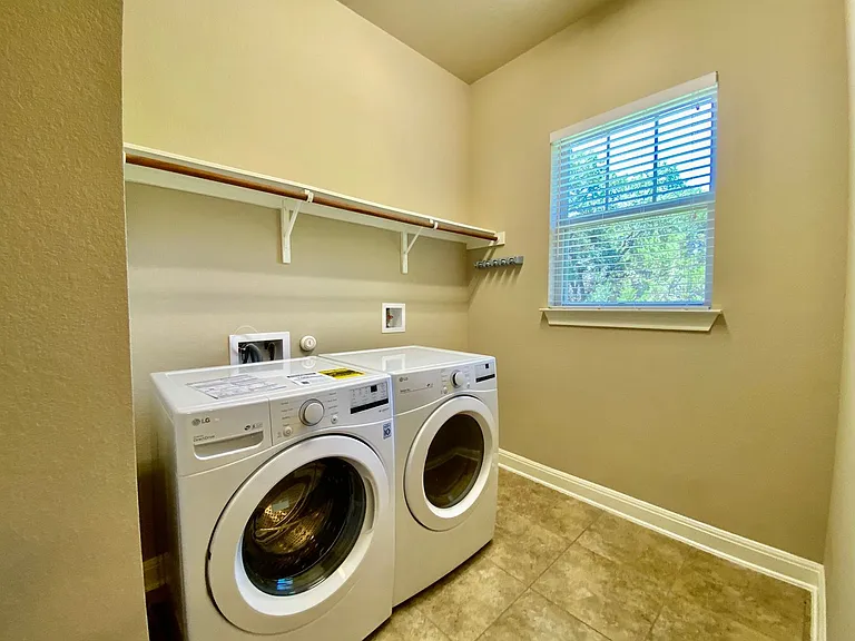 12437 Gray Camlet Ln — Photo 13