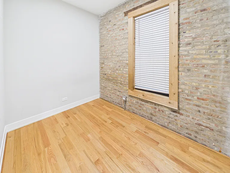 2819 W 25th St #1 — Photo 14