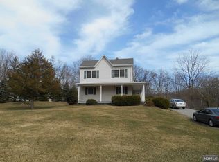 54 Ringwood Ave, Ringwood, NJ 07456