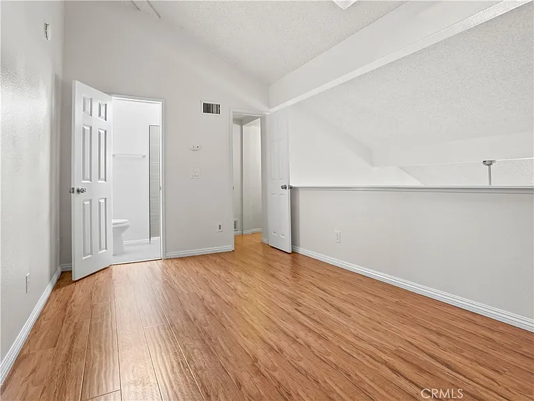 76 Country Mile Rd — Photo 20