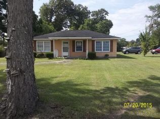 700 E Horner St, Atmore, AL 36502