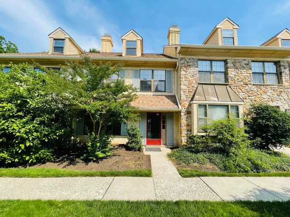7 Liberte Ln, Wayne, PA 19087