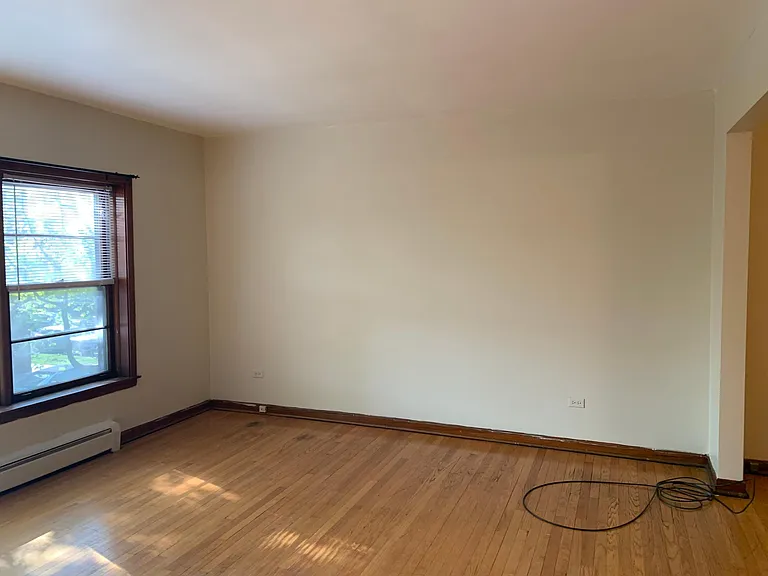 4208 N Leavitt St #2 — Photo 9