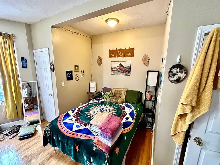 17 Highgate St #3 — Photo 8