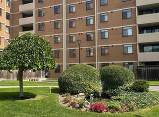 2645 Jane St #112, Toronto, ON M3L 2J3