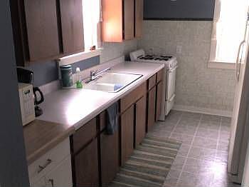 2nd image of 1302-1304 W Morgan Ave