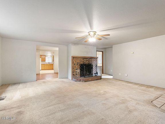 4th image of 207 N 21st Ave