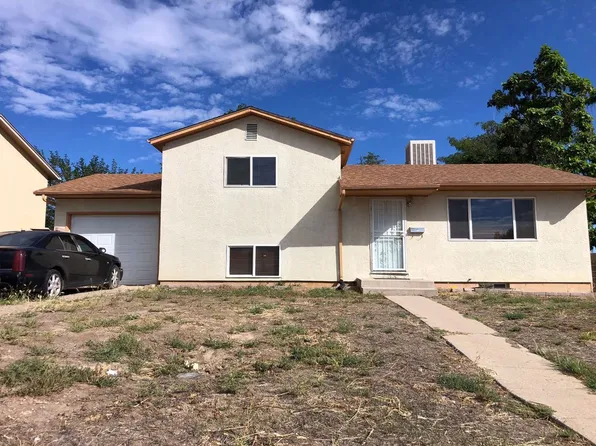 3939 Lancaster Dr, Pueblo, CO 81005