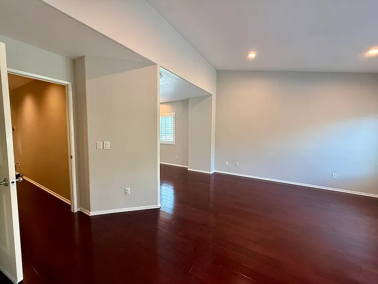 1902 Meeks Bay Dr — Photo 15