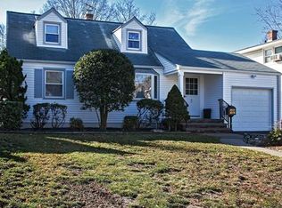 47 New York Ave, Metuchen, NJ 08840