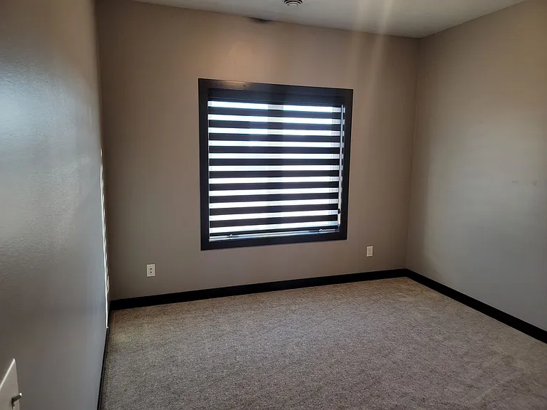 114 Devitt Dr — Photo 8