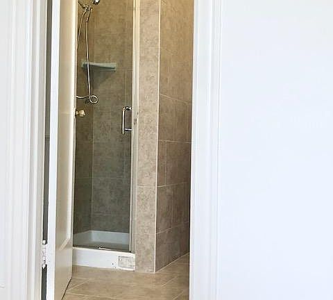 5th image of 2-1921 Ocean Ave #2