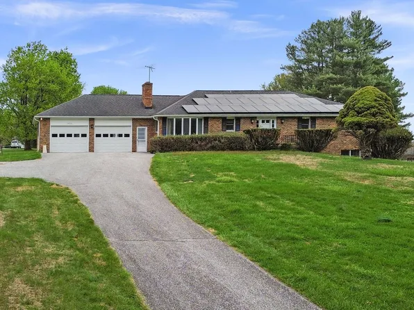 15840 A E Mullinix Rd, Woodbine, MD 21797