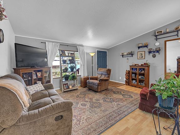 5th image of 34185 El Roble Ave