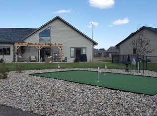 3145 Hazelnut Ln, Rapid City, SD 57703