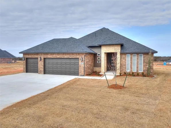 257 Sage Brush Way, Edmond, OK 73025