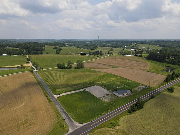 3rd image of 52 Bishop Ridge Rd