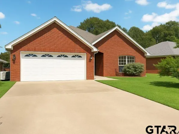 1838 Park Pl, Mineola, TX 75773