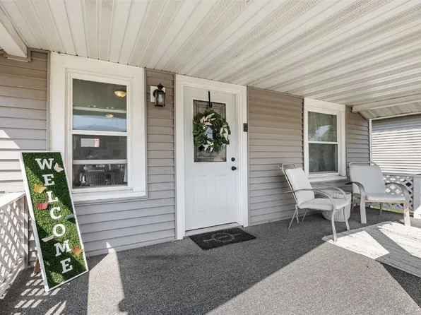 1600 8th St NW, Cedar Rapids, IA 52405