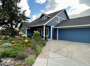 719 NE Tierra Rd, Bend, OR 97701