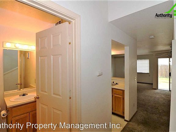 4th image of 4246 Stonewalk Ct APT B