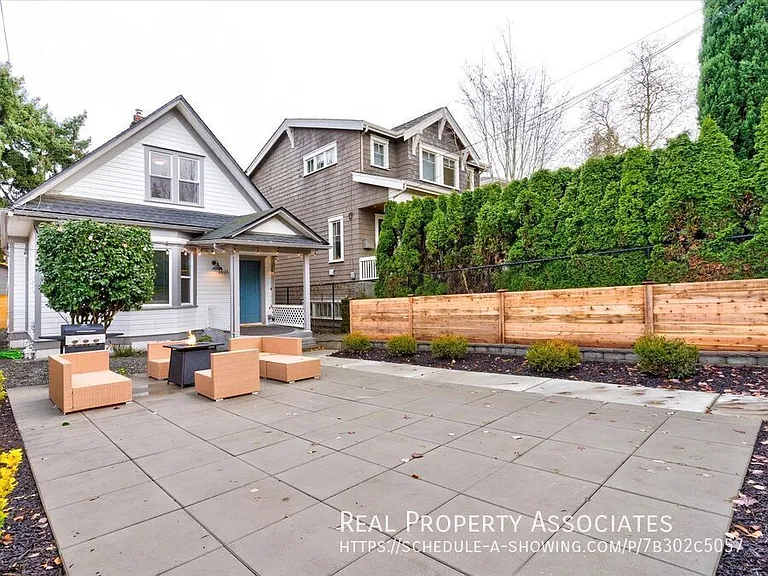 1626 39th Ave E — Photo 27